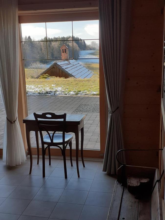 Les Abeilles Bed & Breakfast Romont Bagian luar foto