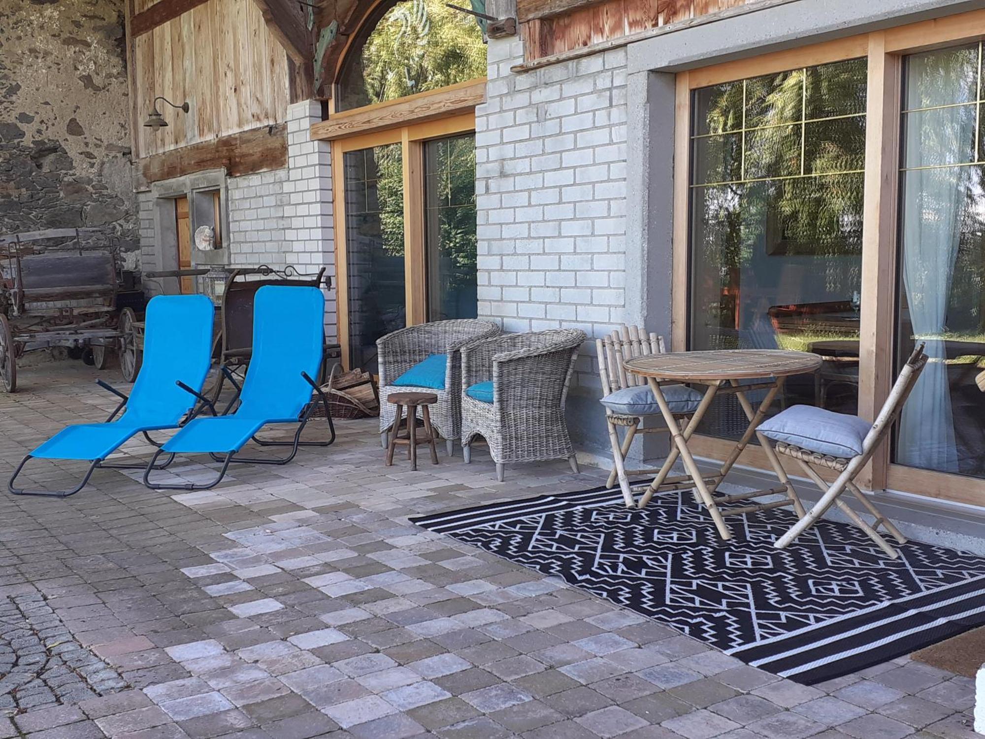 Les Abeilles Bed & Breakfast Romont Bagian luar foto